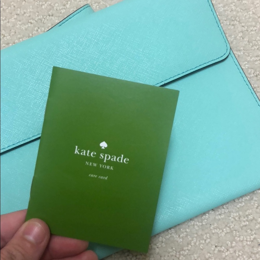 Green mint wristlet from kate spade - Picture 3 of 4